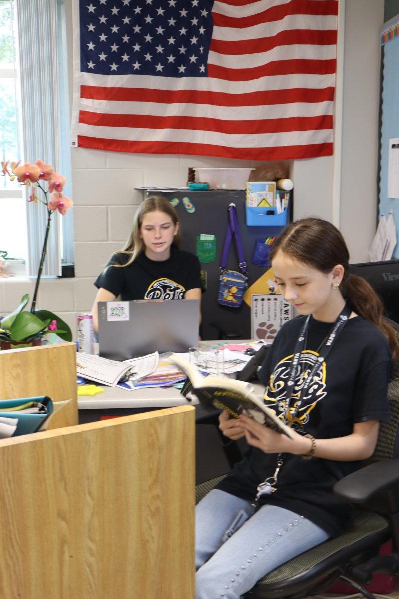 red ribbon week Em (12)